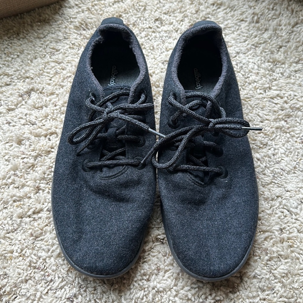 Men’s allbirds wool runners size 13.